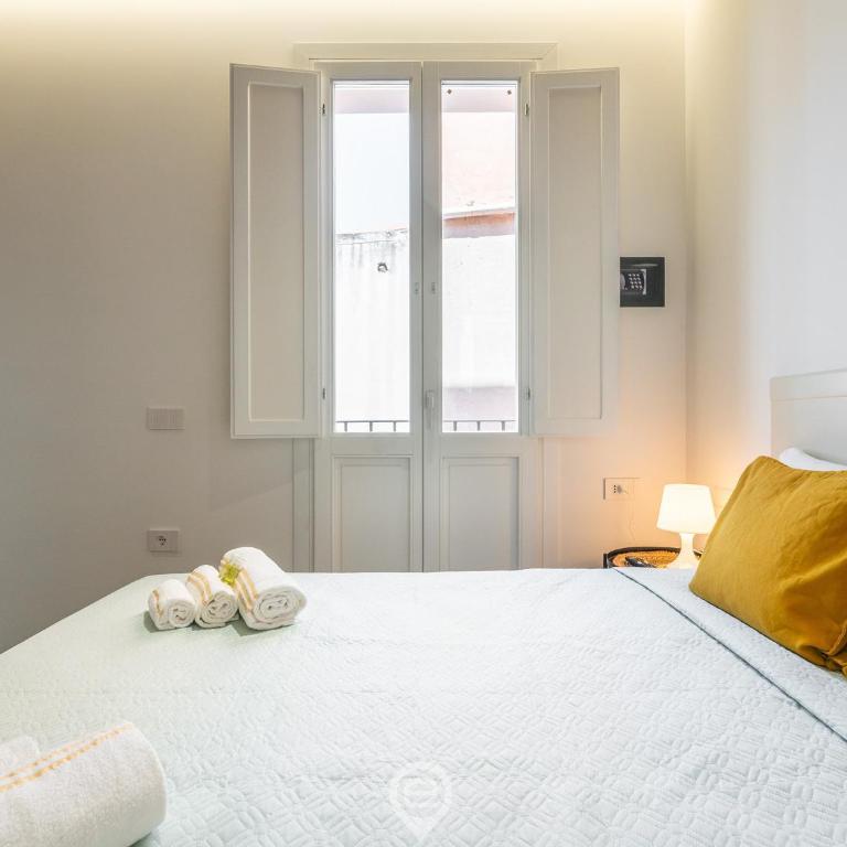 Studio Noir - One-Bedroom Apartment - 7