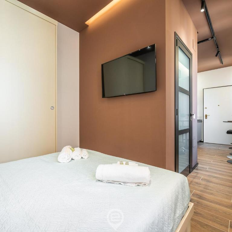 Studio Noir - One-Bedroom Apartment - 4