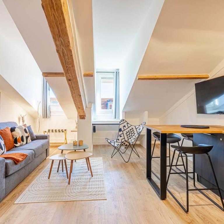5 CARNOT - Beautiful apartment, 4 people, 150m from Palais des Festivals - One-Bedroom Apartment - 1