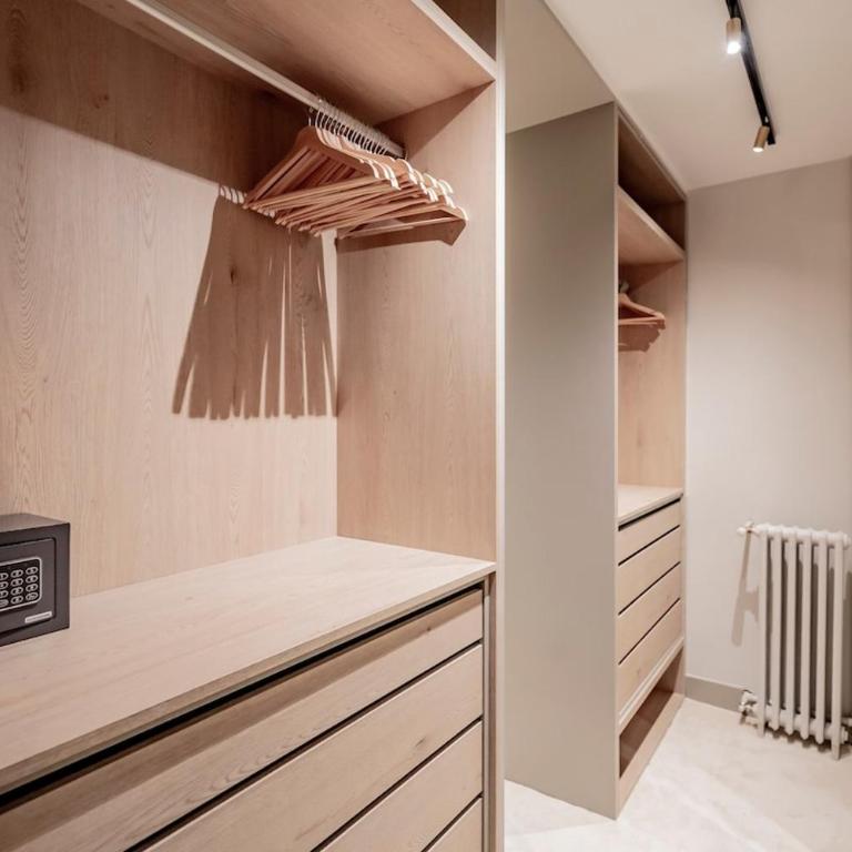 Luxury & Exclusive Apartment Salamanca 10 pax - Apartment - 36