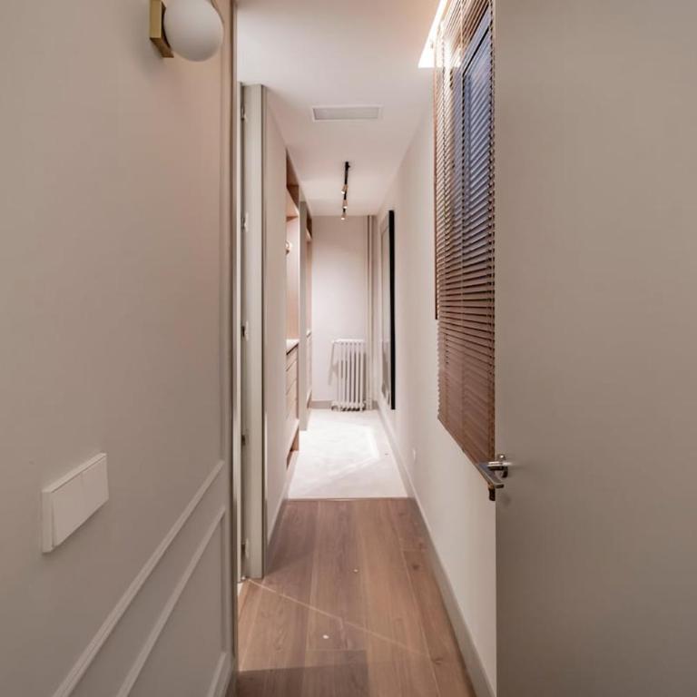Luxury & Exclusive Apartment Salamanca 10 pax - Apartment - 34