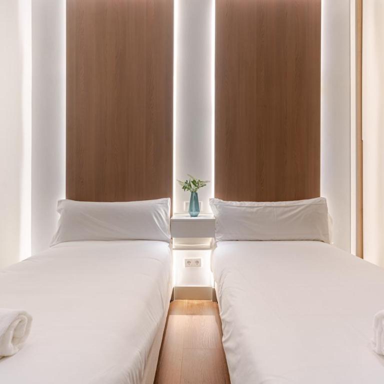 Luxury & Exclusive Apartment Salamanca 10 pax - Apartment - 4