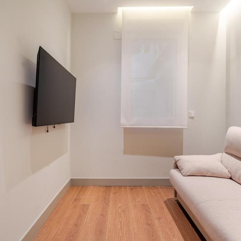 Luxury & Exclusive Apartment Salamanca 10 pax - Apartment - 20