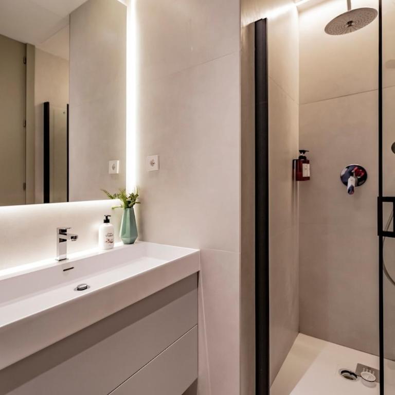 Luxury & Exclusive Apartment Salamanca 10 pax - Apartment - 13