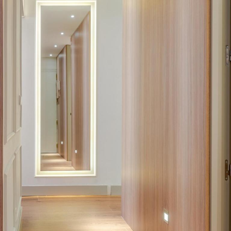 Luxury & Exclusive Apartment Salamanca 10 pax - Apartment - 11