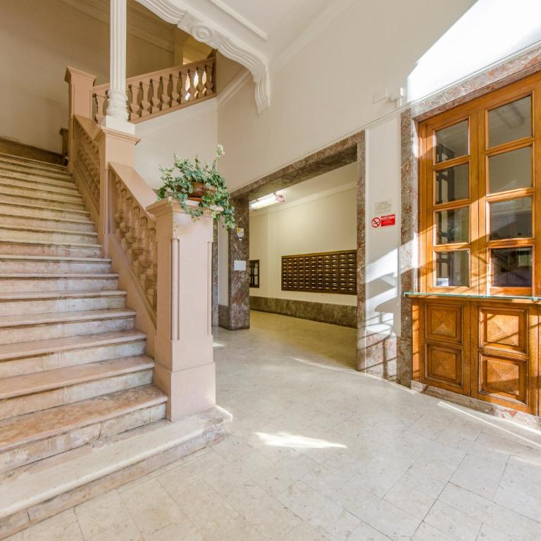 JOIVY Charming apartment with Garden in Castelletto - One-Bedroom Apartment - 25
