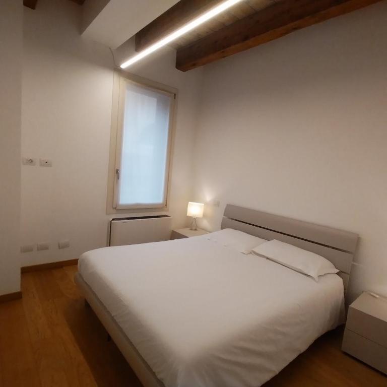 Residenza Della Samaritana - Deluxe Apartment with Balcony - 5