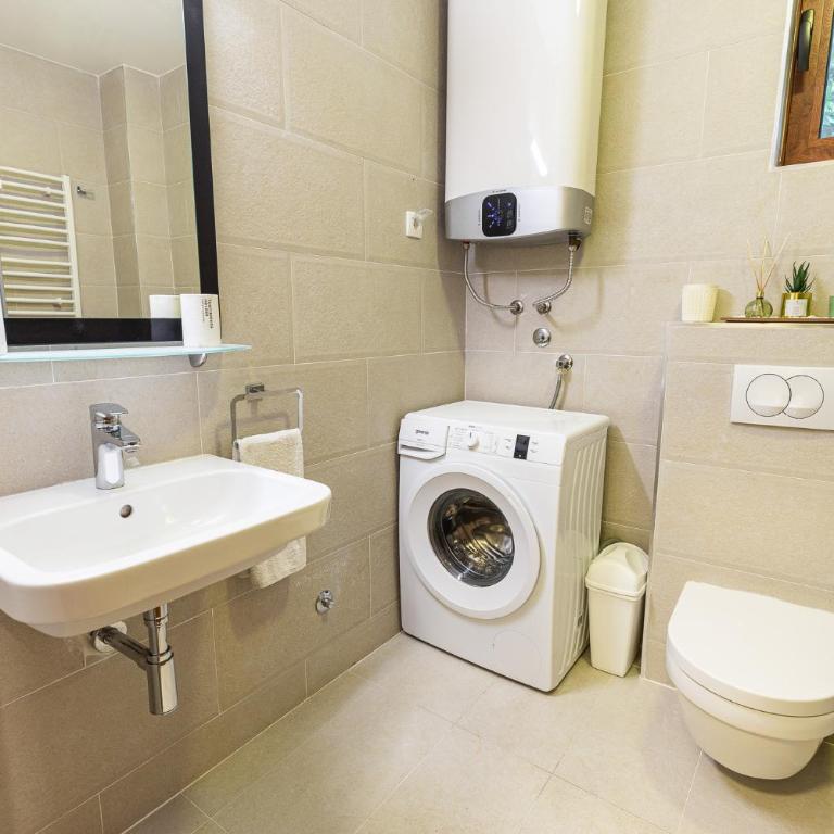 Luxury Sea View Apartment Przno - Two-Bedroom Apartment - 18