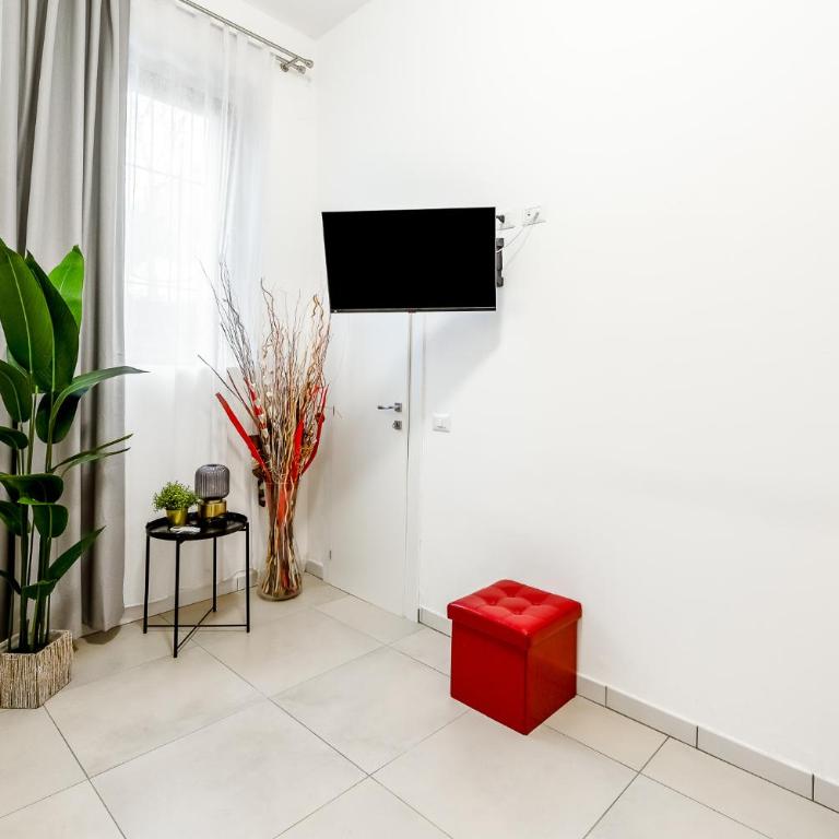 Gerardo Apartments - Monolocale con Divano-Letto - 16