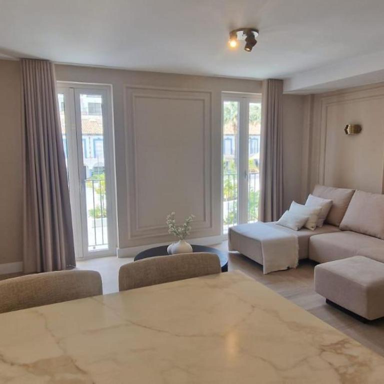 Duplex Plaza Olè - One-Bedroom Apartment - 11