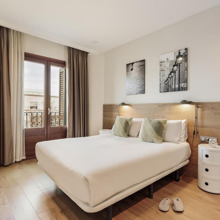 Ola Living Boqueria - Superior Apartment - 1