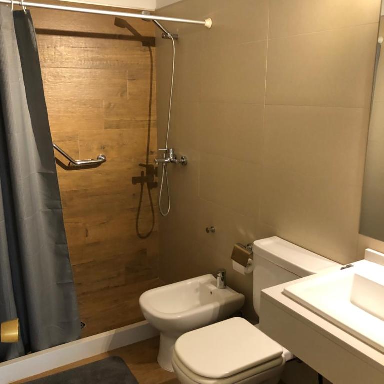 Confortable y Luminoso Apto Frente a Playa Pocitos - Apartamento de 2 dormitorios - 22