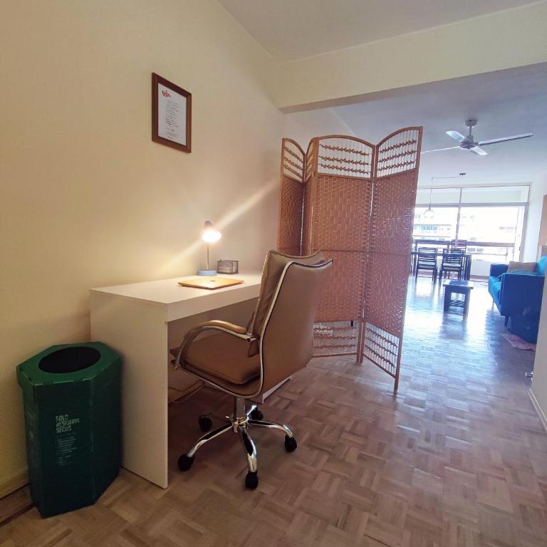 Confortable y Luminoso Apto Frente a Playa Pocitos - Apartamento de 2 dormitorios - 14