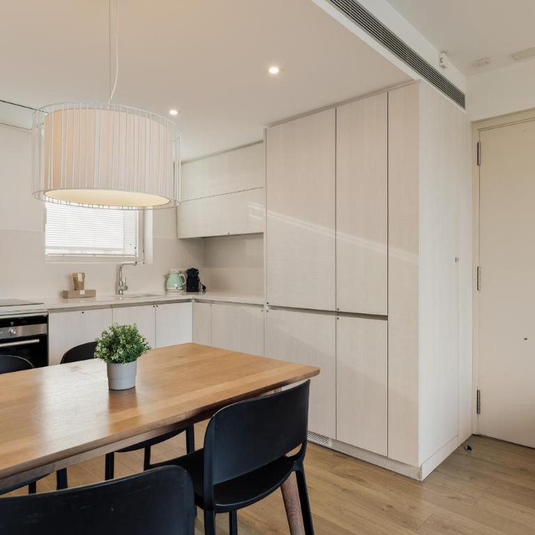 Ola Living Boqueria - Standard Apartment - 6