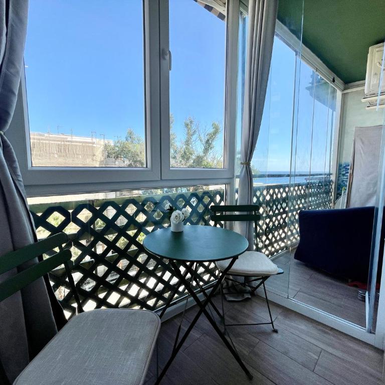 Mediterraneo Studio Front Beach - EaW Homes - One-Bedroom Apartment - 16