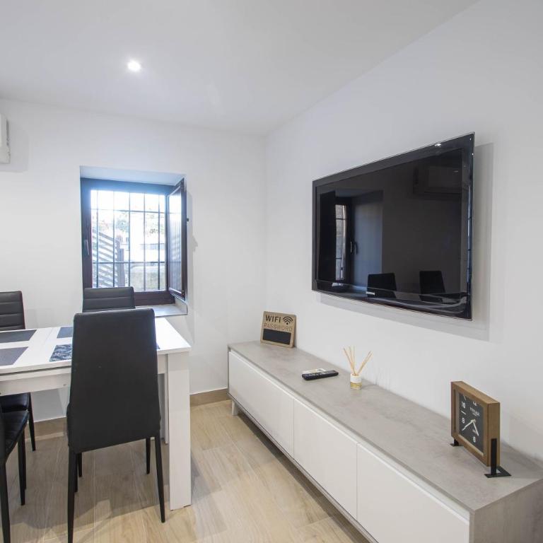 New Casa San Cristóbal - Three-Bedroom House - 22