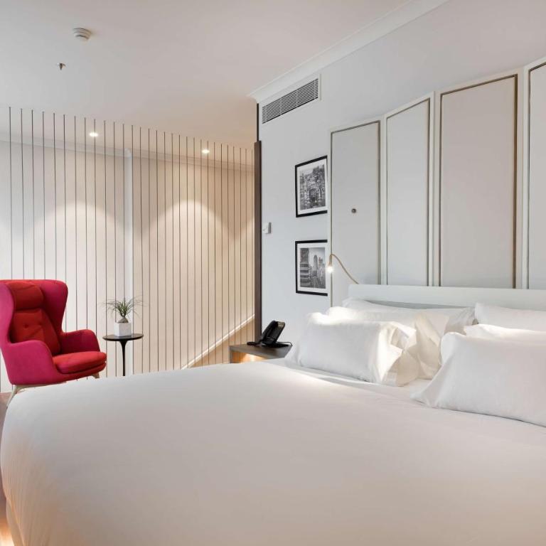 NH Collection Madrid Eurobuilding - Suite Junior con vistas, terraza y acceso al salón de la planta VIP - 7