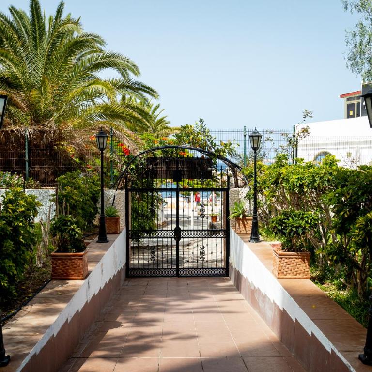 Fantastic studio beach front - Twin/Double - 36