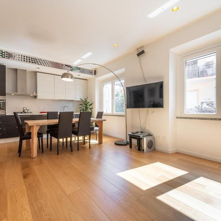 Spacious and bright 2 BR apartment near Poetto - Appartamento con 2 Camere da Letto e Terrazza - 1