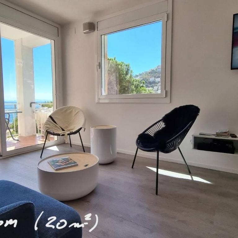 Apartamento en Roses con vistas al mar AV-10 - Two-Bedroom Apartment - 1