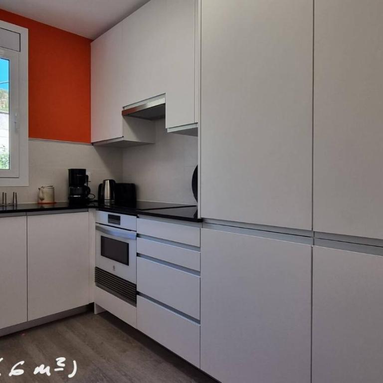 Apartamento en Roses con vistas al mar AV-10 - Two-Bedroom Apartment - 4