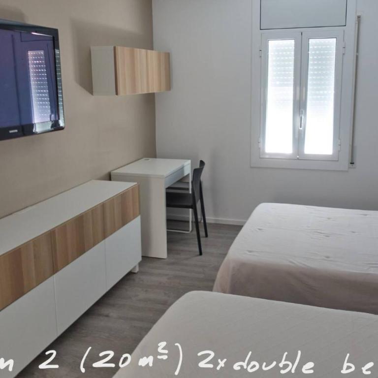 Apartamento en Roses con vistas al mar AV-10 - Two-Bedroom Apartment - 8