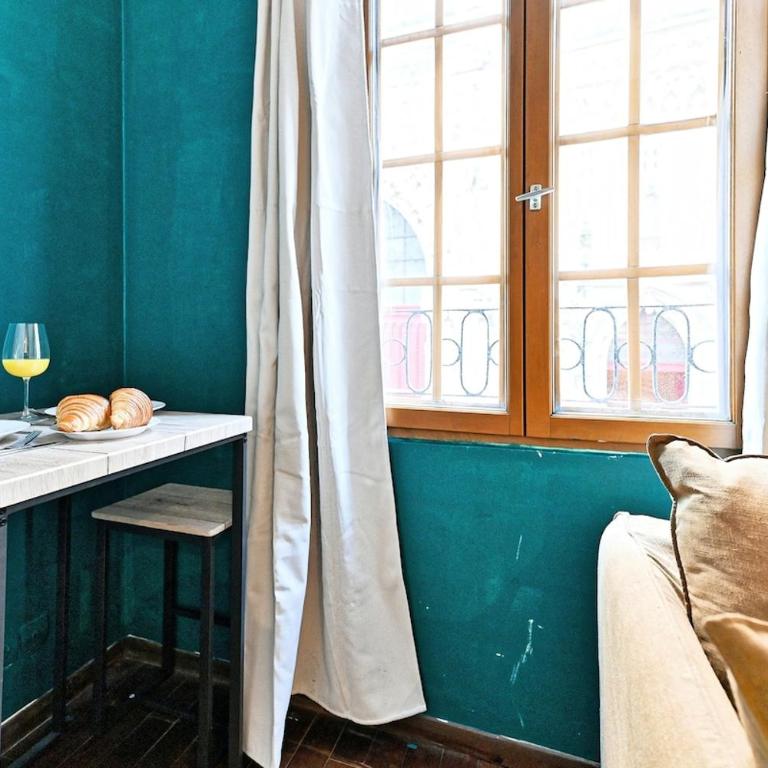 Cozy studio in the beautiful Marais - Studio - 7