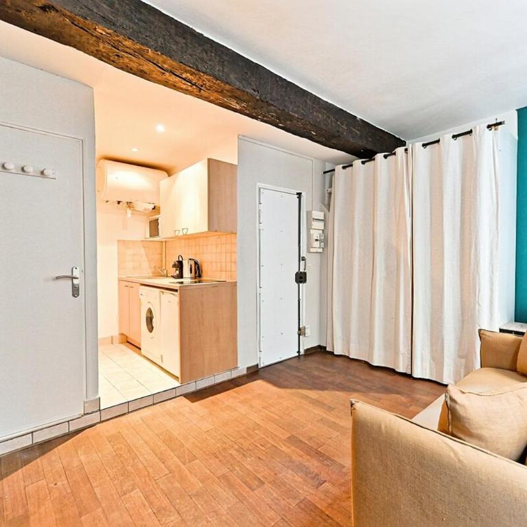 Cozy studio in the beautiful Marais - Studio - 5