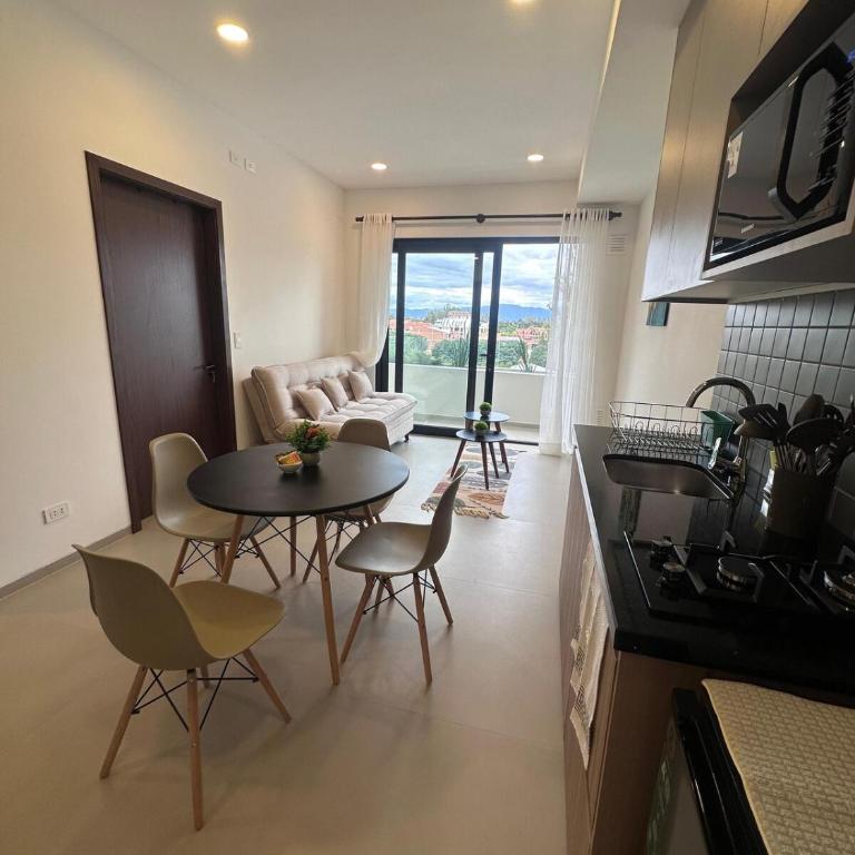 Vista Perfecta en Tarija - Apartamento de 1 dormitorio - 2