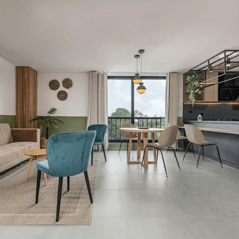 Poblado Apt with King bed and Free parking 216 - Apartamento de 2 dormitorios con vistas - 12