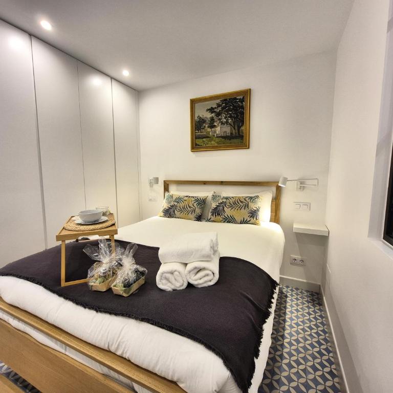 Apartamentos Plaza de España - Studio - 13
