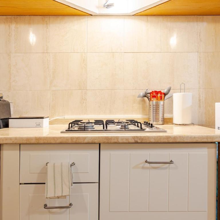 Suite METRO Cavour 200m Coliseum - Casa con 1 Camera da Letto - 17