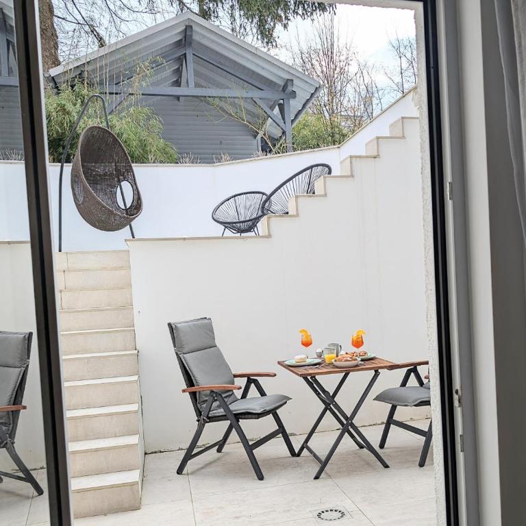 Neu! Münchner Oase mit zwei Terassen - Apartment mit 1 Schlafzimmer - 17