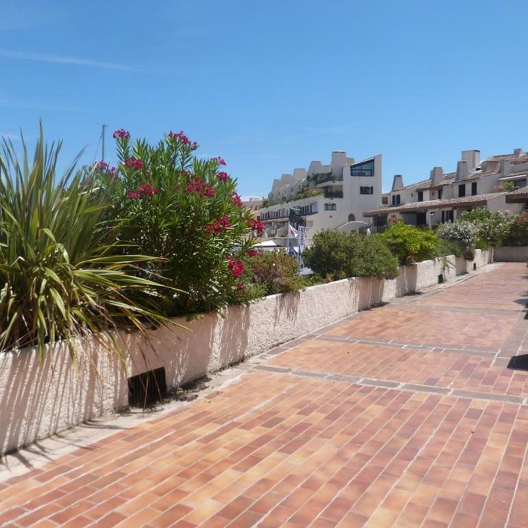 MARCOGNEY - Golfe de St-Tropez - Aux Marines de Cogolin - Appartement climatisé vue sur le port - Appartamento con Vista Mare - 7