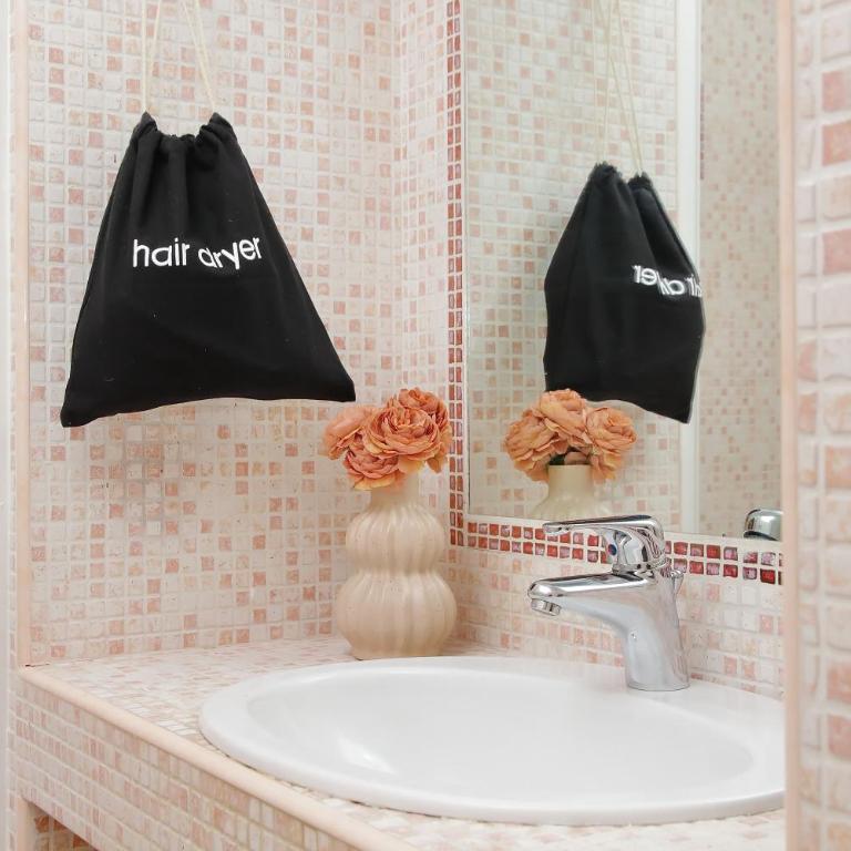 Collegamento Aeroportuale - SelfCheckin e Free WiFi - One-Bedroom Apartment - 11