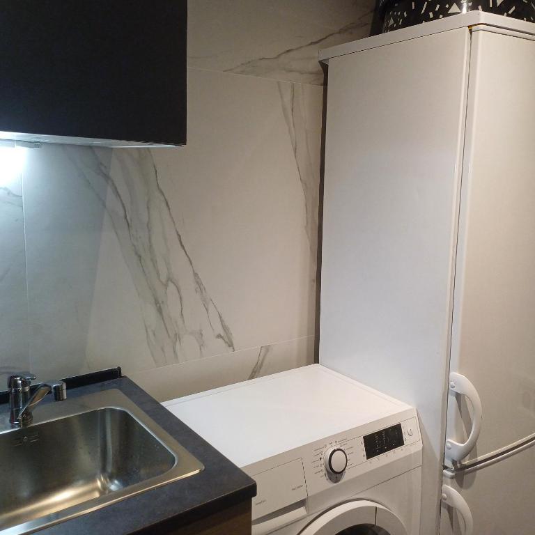 Lola 2 - One-Bedroom Apartment - 6