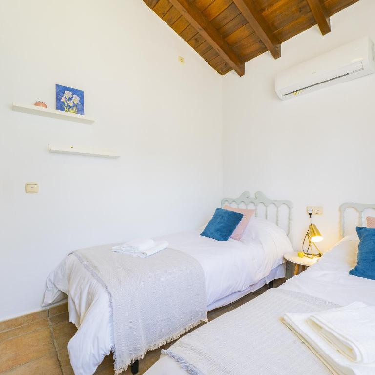 Cubo's Casa Rural La Oliva - Vacation Home - 52