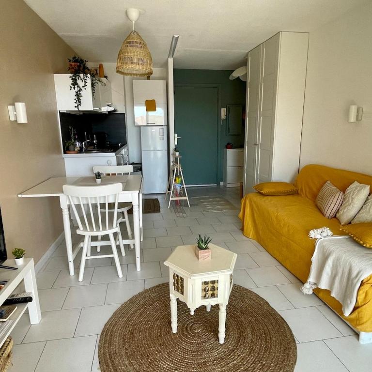 Appartement Fréjus direct Port et Plage - One-Bedroom Apartment - 18