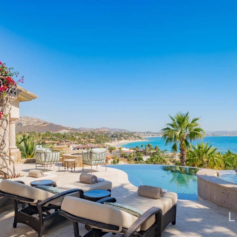 Two Neighboring Villas Fully Staffed in Villas Del Mar, Swimmable Beach! - Superior Villa - 7