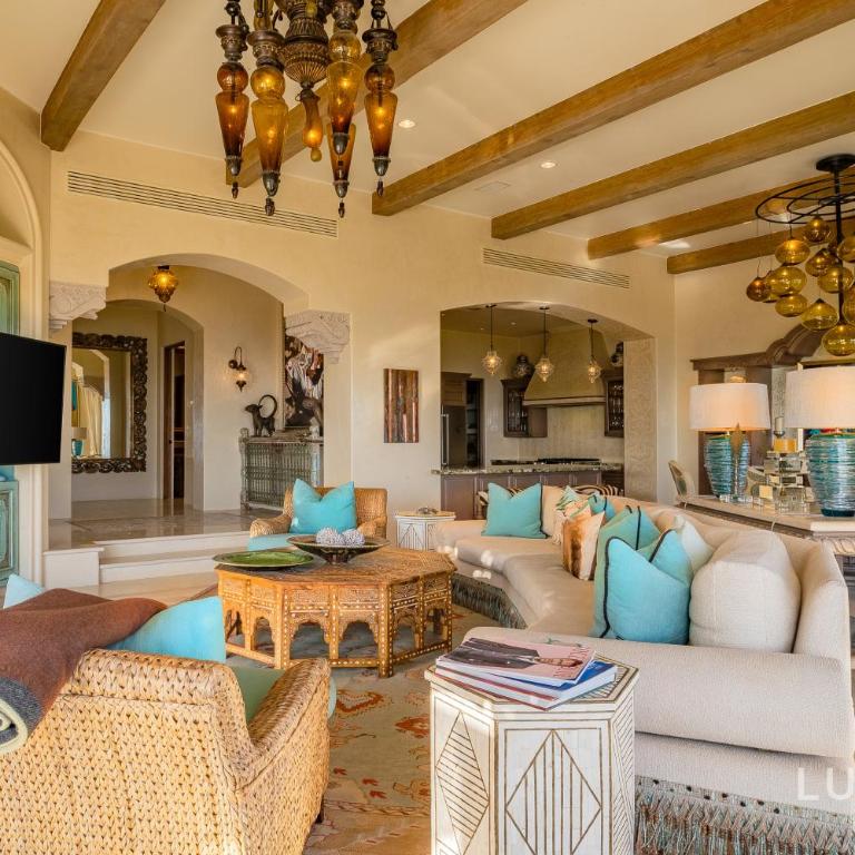 Two Neighboring Villas Fully Staffed in Villas Del Mar, Swimmable Beach! - Superior Villa - 35