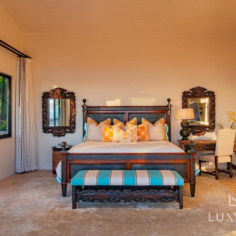 Two Neighboring Villas Fully Staffed in Villas Del Mar, Swimmable Beach! - Superior Villa - 36