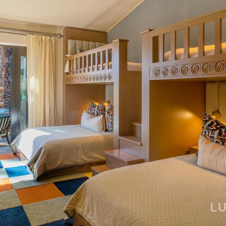 Two Neighboring Villas Fully Staffed in Villas Del Mar, Swimmable Beach! - Superior Villa - 39