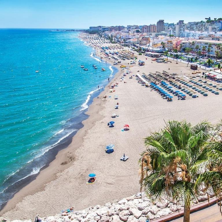 Charming apartment carihuela, best location - Apartamento de 1 dormitorio - 6