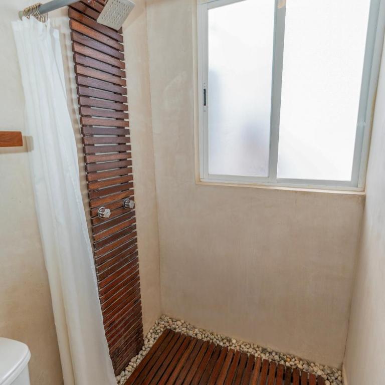 Colorful Downtown House with Private Pool - Casa con 1 dormitorio - 27