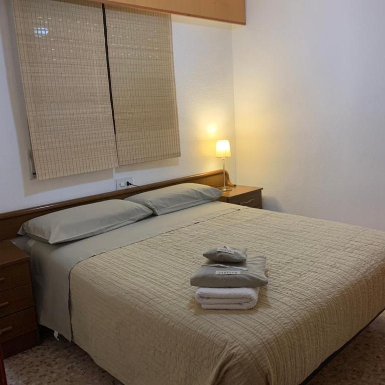 PRIMERA LINEA DE PLAYA con garaje - Apartamento de 2 dormitorios con balcón y vistas al mar - 19