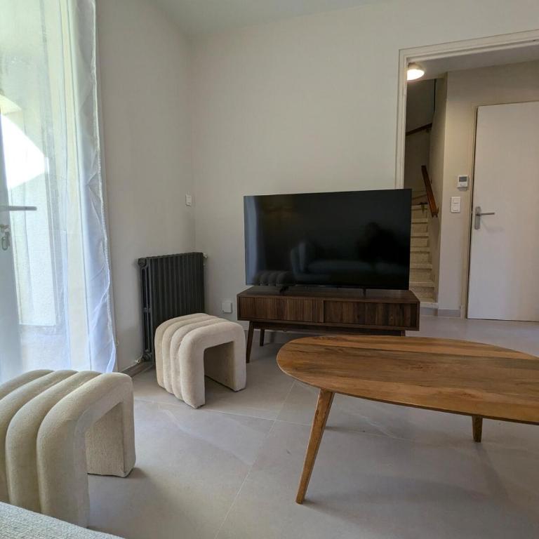 Maison lumineuse avec Jardin - Apartment - 7