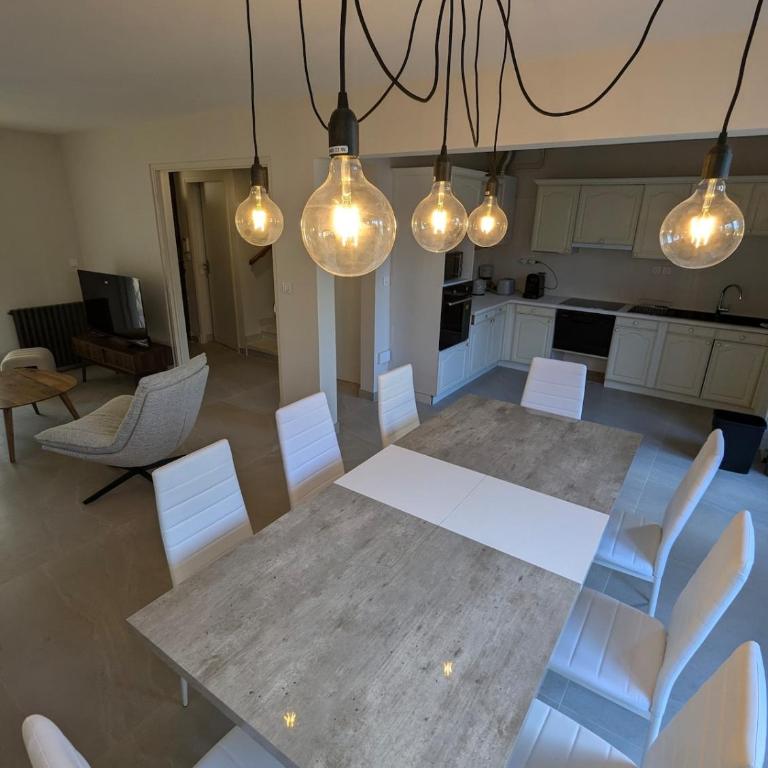 Maison lumineuse avec Jardin - Apartment - 12