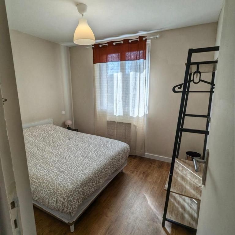 Maison lumineuse avec Jardin - Apartment - 15