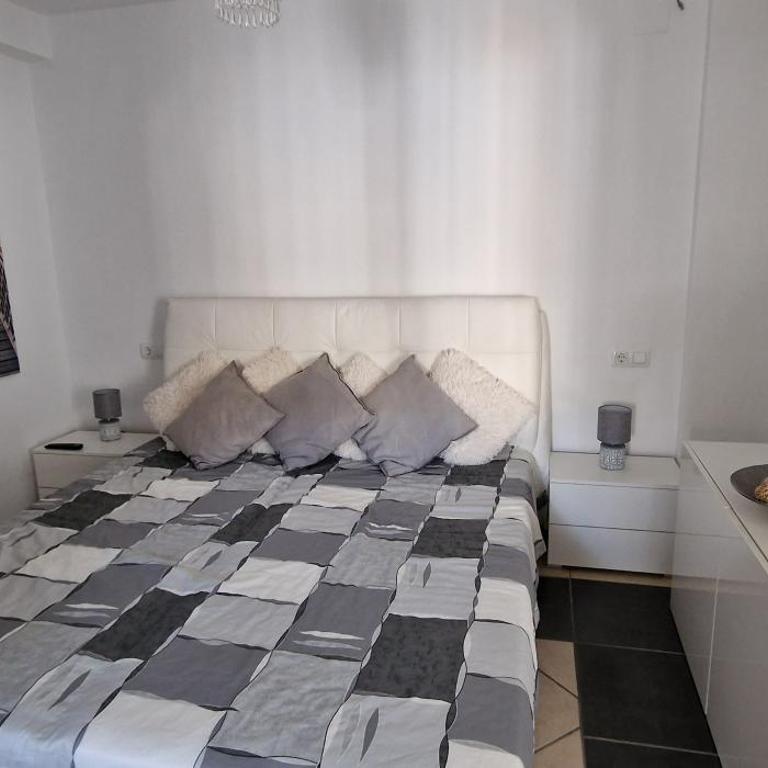 Apartment Fortuna in Calpe - Two-Bedroom Apartment - 12