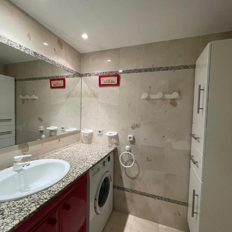 Illa Mar d' Or - L' Estartit - Costa Brava - Illes Medes - Parc Natural Montgrí i Baix Ter - Two-Bedroom Apartment - 24